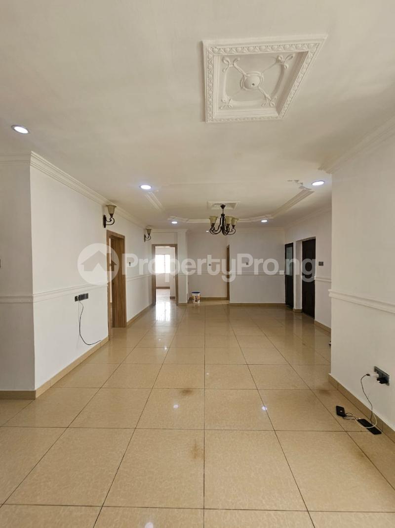3 bedroom Flat / Apartment for rent Monastery road Sangotedo Lagos