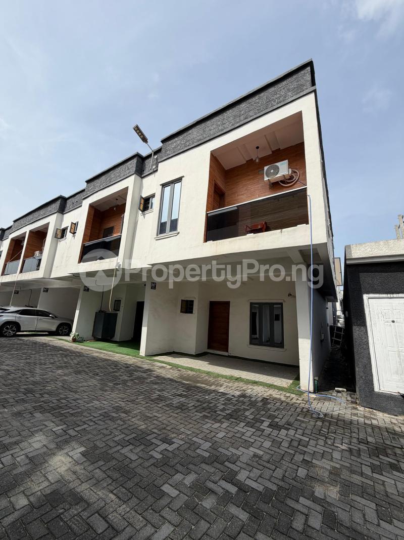 3 bedroom House for rent Ikota Gra Lekki Lagos