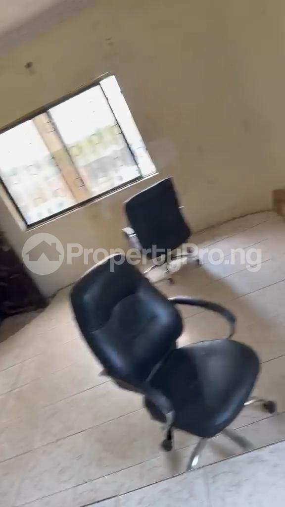 3 bedroom Flat / Apartment for rent Oworonshoki, Lagos Oworonshoki Gbagada Lagos