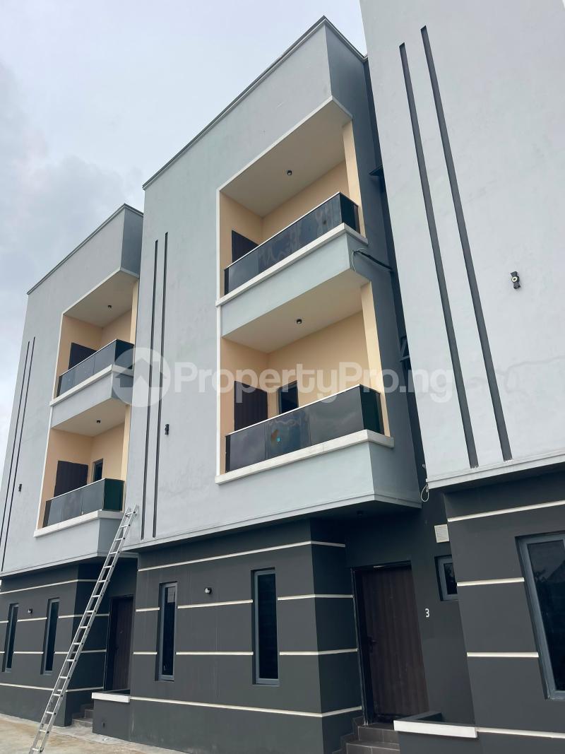 4 bedroom House for rent Estate Lekki Scheme 2 Ajah Lagos