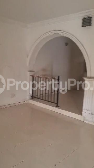 5 bedroom Flat / Apartment for rent Atunrase Estate, Gbagada Gbagada Lagos