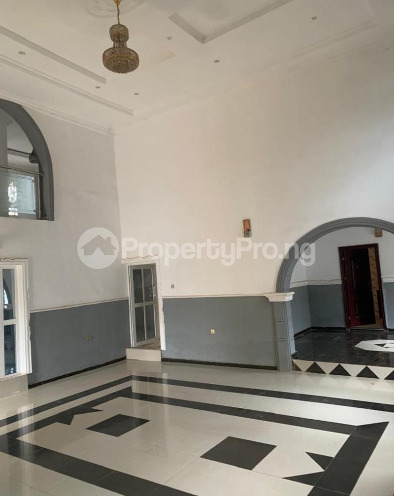 6 bedroom House for rent Elebu Off Akala Express Ibadan Oyo