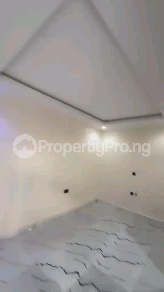 Flat / Apartment for rent Off Pedro Road Shomolu Lagos