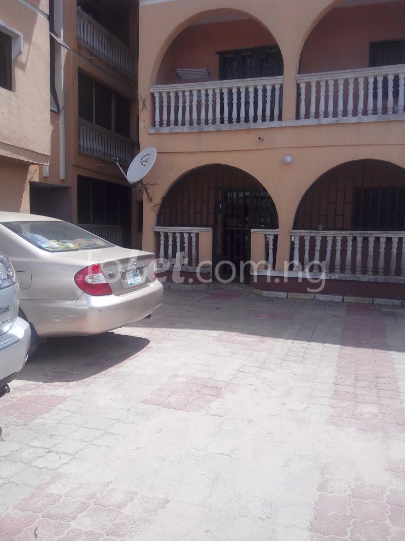 3 bedroom Flat / Apartment for rent 1st Gate By Shoprite Jakande Lekki Lagos