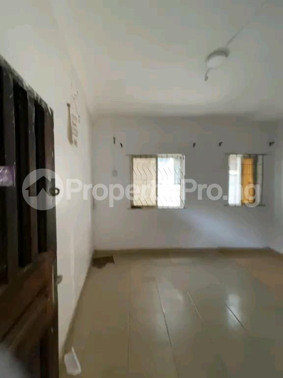 1 bedroom Flat / Apartment for rent Off Alilo Road Shomolu Lagos