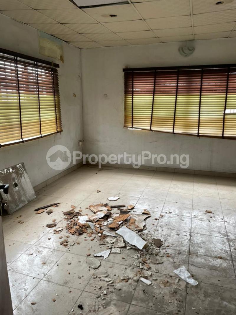 4 bedroom Commercial Property for rent Opebi Ikeja Lagos