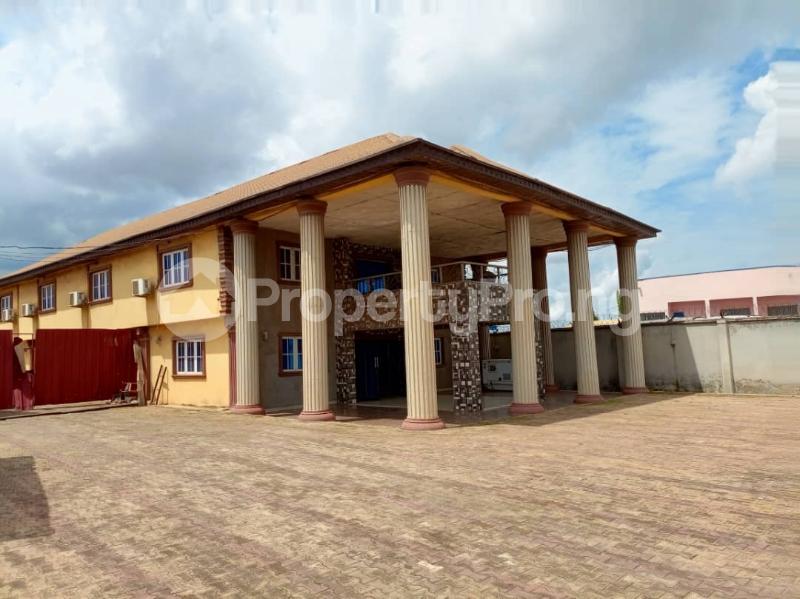Commercial Property for rent Old Gbagi Beside Wema Bank, Alakia Ibadan Oyo