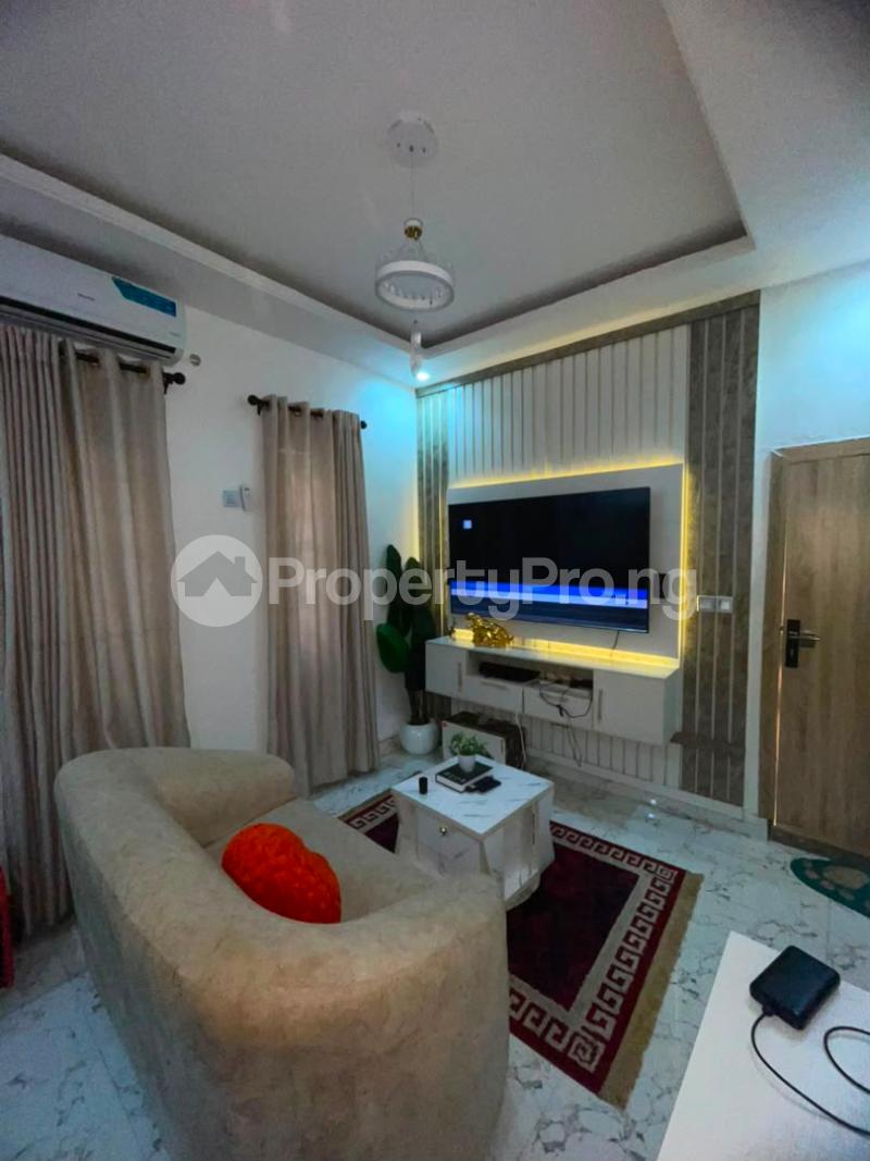 1 bedroom Flat / Apartment for rent At Awofodu Street, Off Pedro Road Gbagada Lagos
