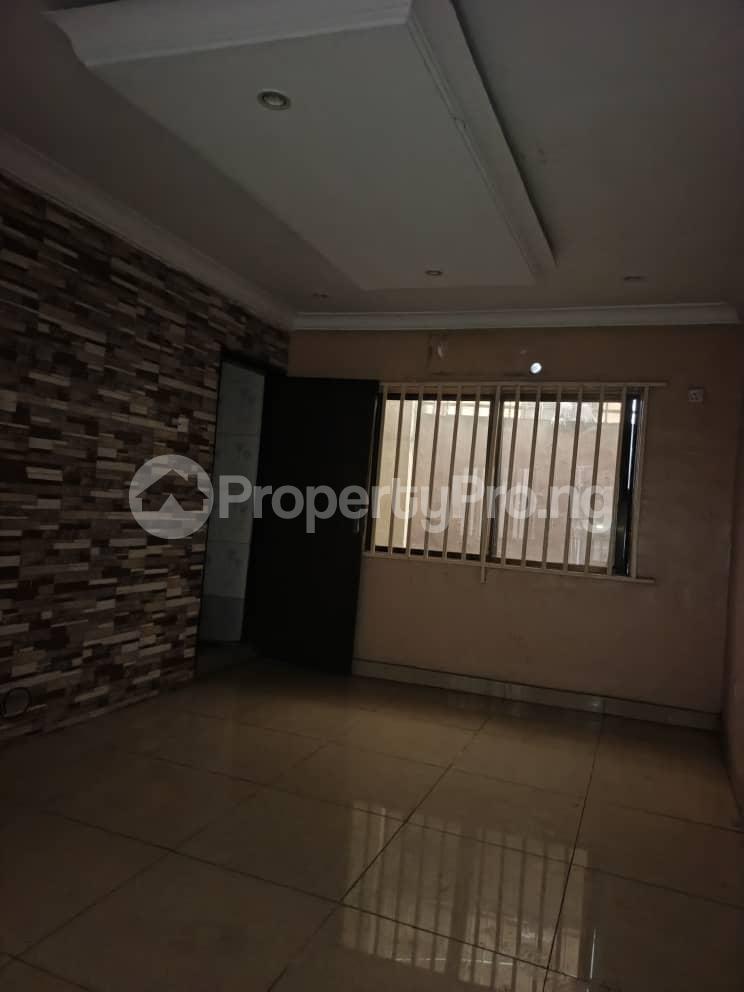 1 bedroom Flat / Apartment for rent Animashaun Omole phase 1 Ojodu Lagos