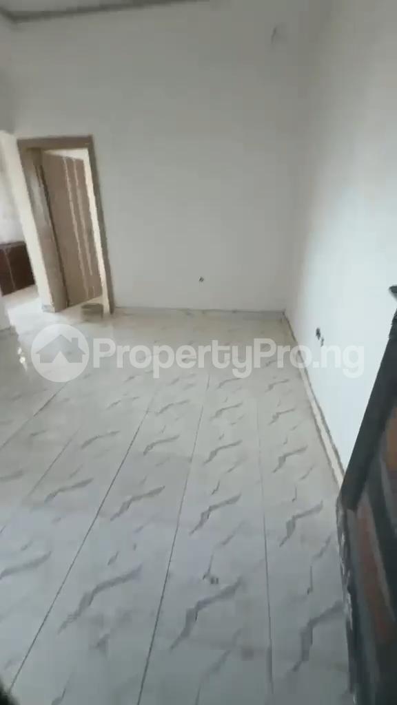 1 bedroom Flat / Apartment for rent Akoka, Yaba Yaba Lagos
