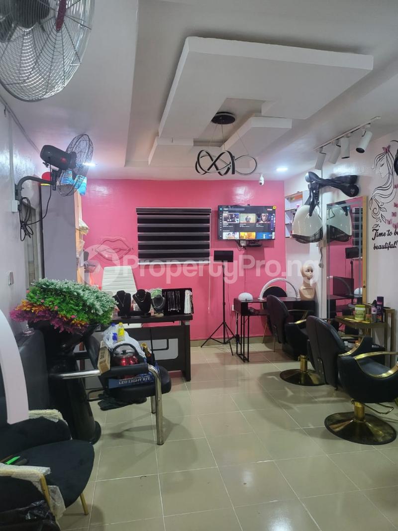 Commercial Property for rent Magodo GRA Phase 1 Ojodu Lagos - 0