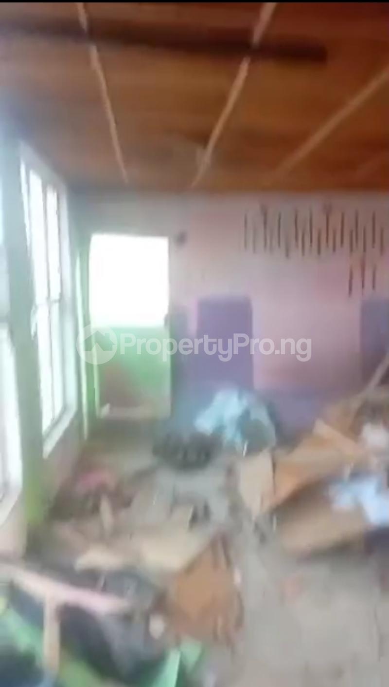 Commercial Property for rent Off Market Street Onipanu Shomolu Lagos