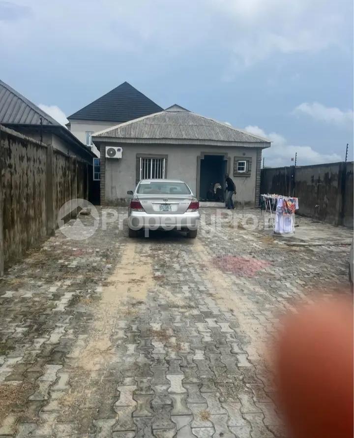 3 bedroom House for sale Awoyaya Road, Eleko Ibeju-Lekki Lagos