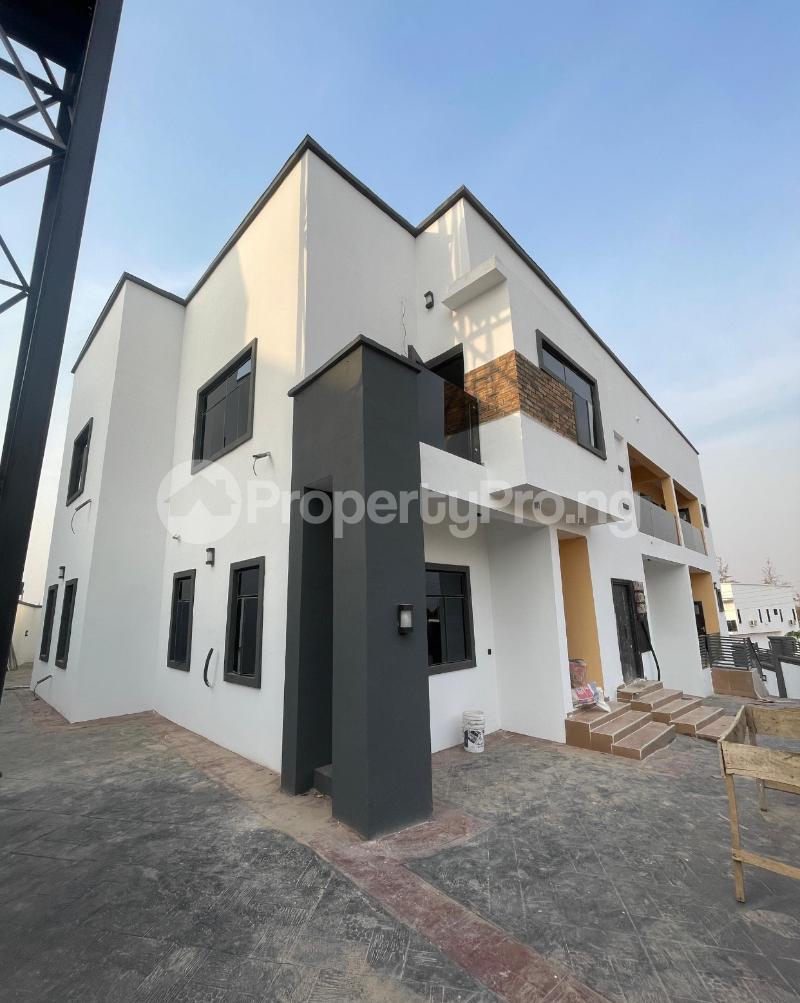 3 bedroom House for rent Carlton Gate Estate , Kolapo Ishola Gra Akobo Ibadan Oyo
