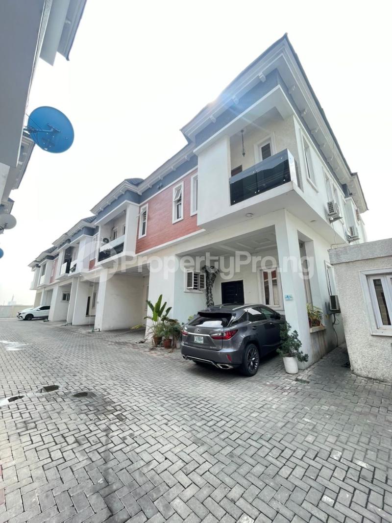4 bedroom House for sale chevron Lekki Lagos