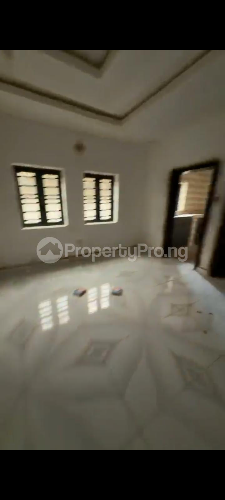 2 bedroom Flat / Apartment for rent Palmgrove Shomolu Lagos - 0