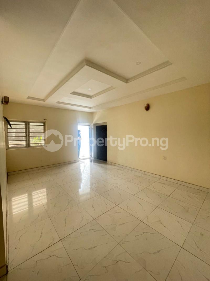 3 bedroom Flat / Apartment for rent Off Mobil Road Ilaje Ajah Lagos