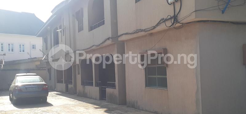 2 bedroom House for rent Wahab Babatunde Street, Ishuti Road Igando Igando Ikotun/Igando Lagos
