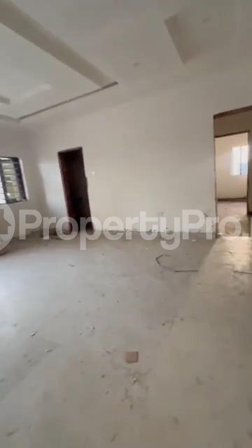 3 bedroom Flat / Apartment for rent Off Pedro Road, Shomolu, Lagos Shomolu Lagos