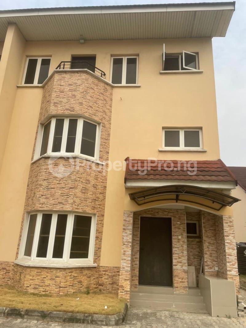 4 bedroom House for rent Royal Garden Estate Off Lekki-Epe Expressway Ajah Lagos