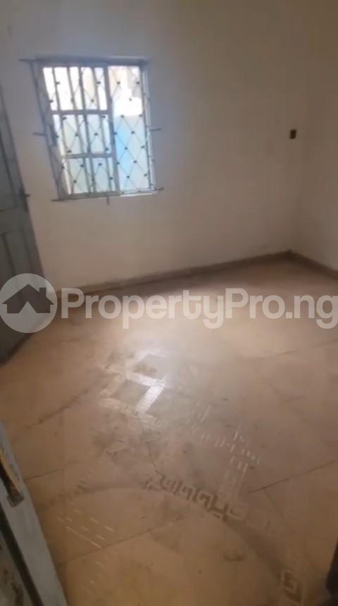 1 bedroom Flat / Apartment for rent Off Apata Road, Shomolu Lagos Shomolu Lagos