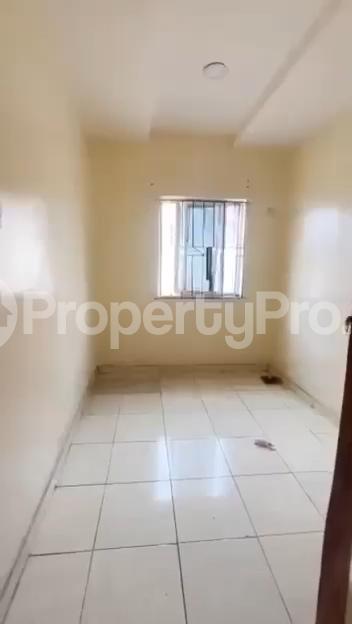 1 bedroom Flat / Apartment for rent Off Pedro Road, Shomolu Shomolu Lagos