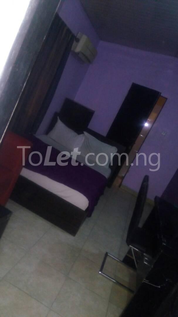 1 bedroom Flat / Apartment for rent Mba Street Adeniran Ogunsanya Surulere Lagos