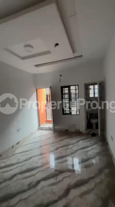 1 bedroom Flat / Apartment for rent Lawanson, Surulere, Lagos Surulere Lagos