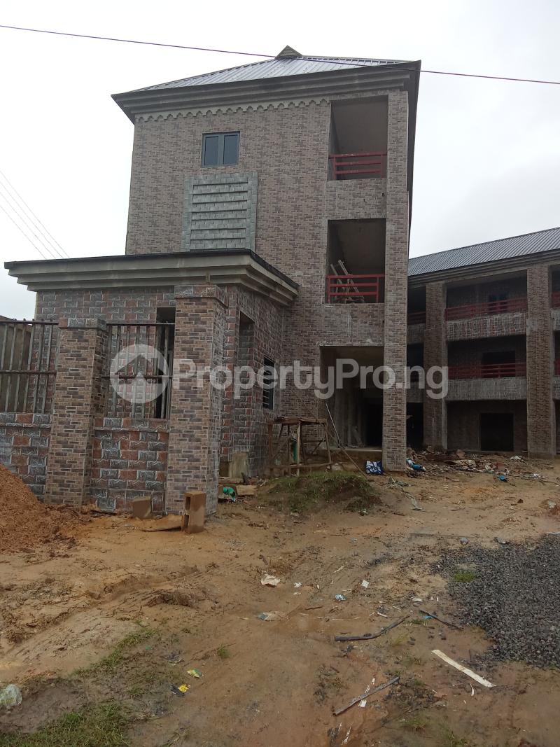 1 bedroom Commercial Property for rent Uyo Akwa Ibom