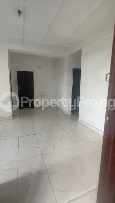 2 bedroom Flat / Apartment for rent Ilaje , Bariga Lagos - 0