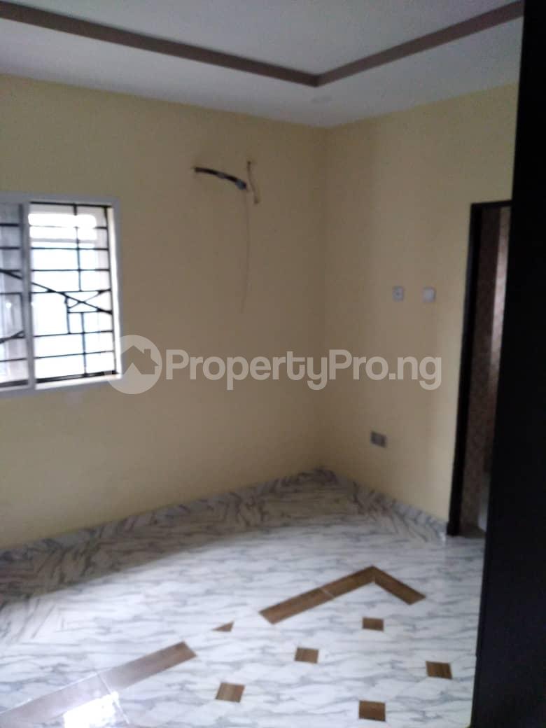 1 bedroom Flat / Apartment for rent Folagoro Area Fola Agoro Yaba Lagos