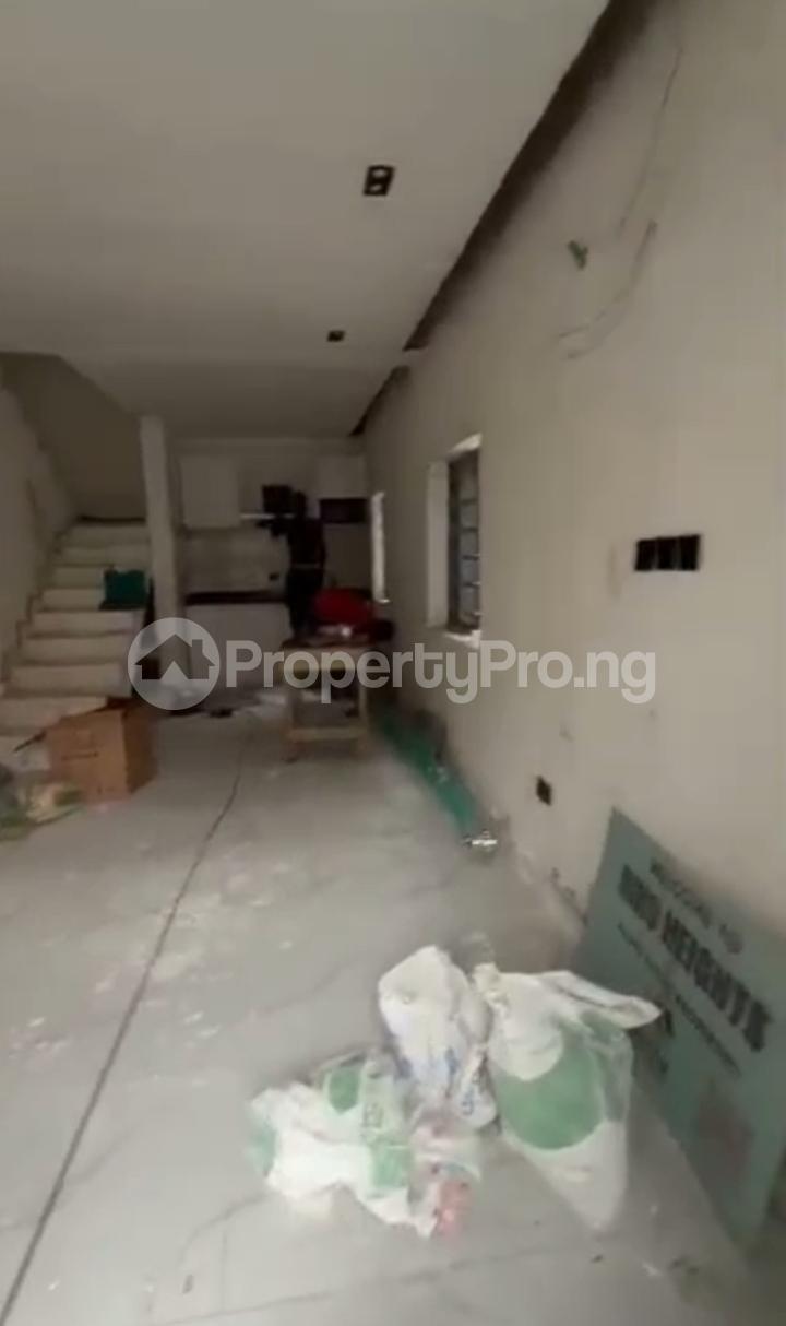 2 bedroom House for rent Yaba Lagos