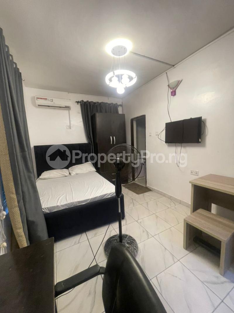 2 bedroom House for rent Iwaya Onike Yaba Lagos