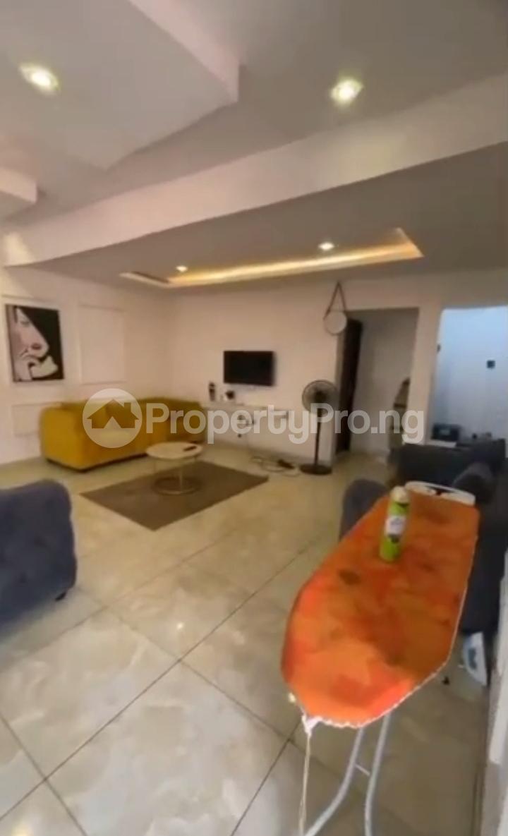 2 bedroom House for rent Gbagada Lagos