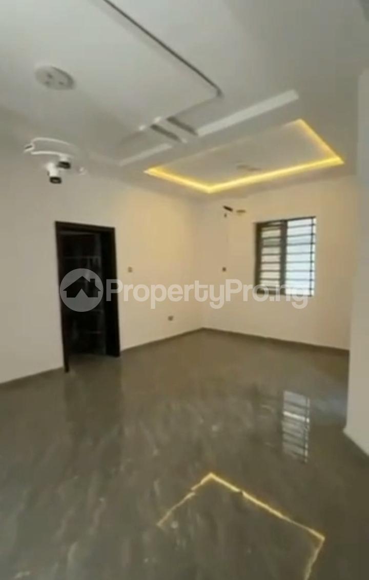 2 bedroom House for rent Gbagada Lagos