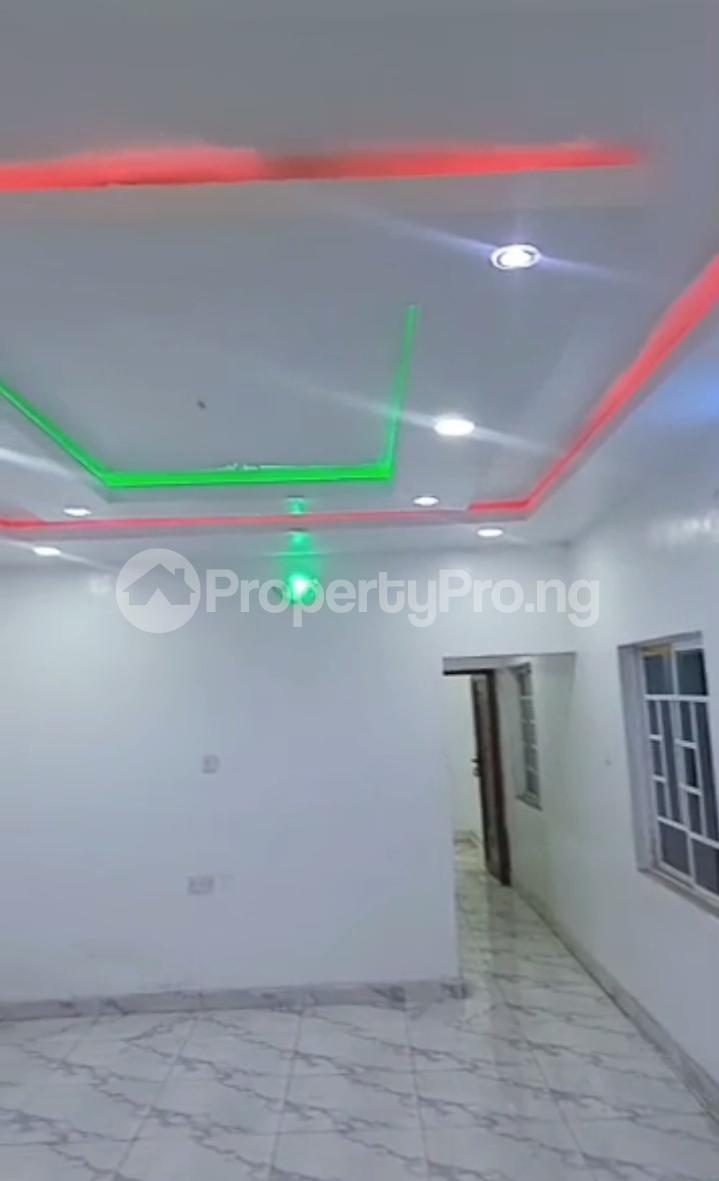 2 bedroom House for rent Ogunmokun Mushin Lagos