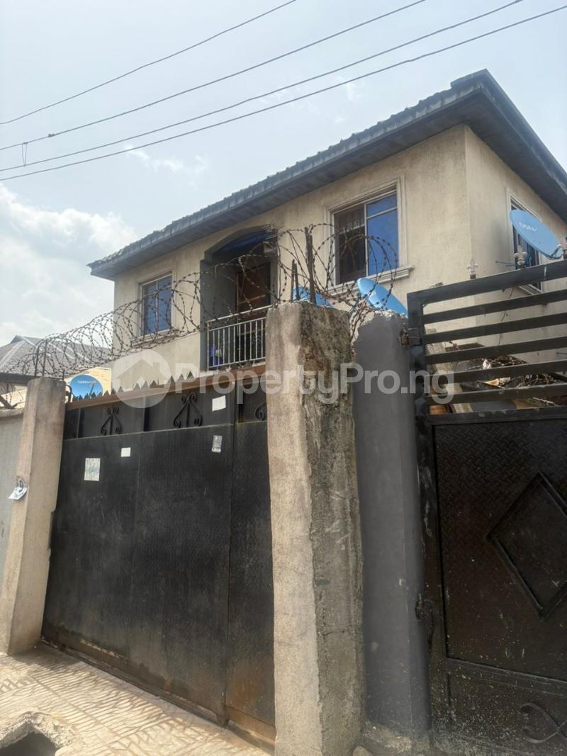 House for sale Off Ilaje Road Bariga Lagos