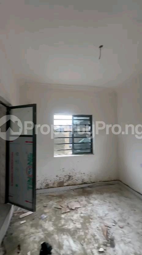 1 bedroom Flat / Apartment for rent Off Bajulaiye Road, Shomolu. Shomolu Shomolu Lagos