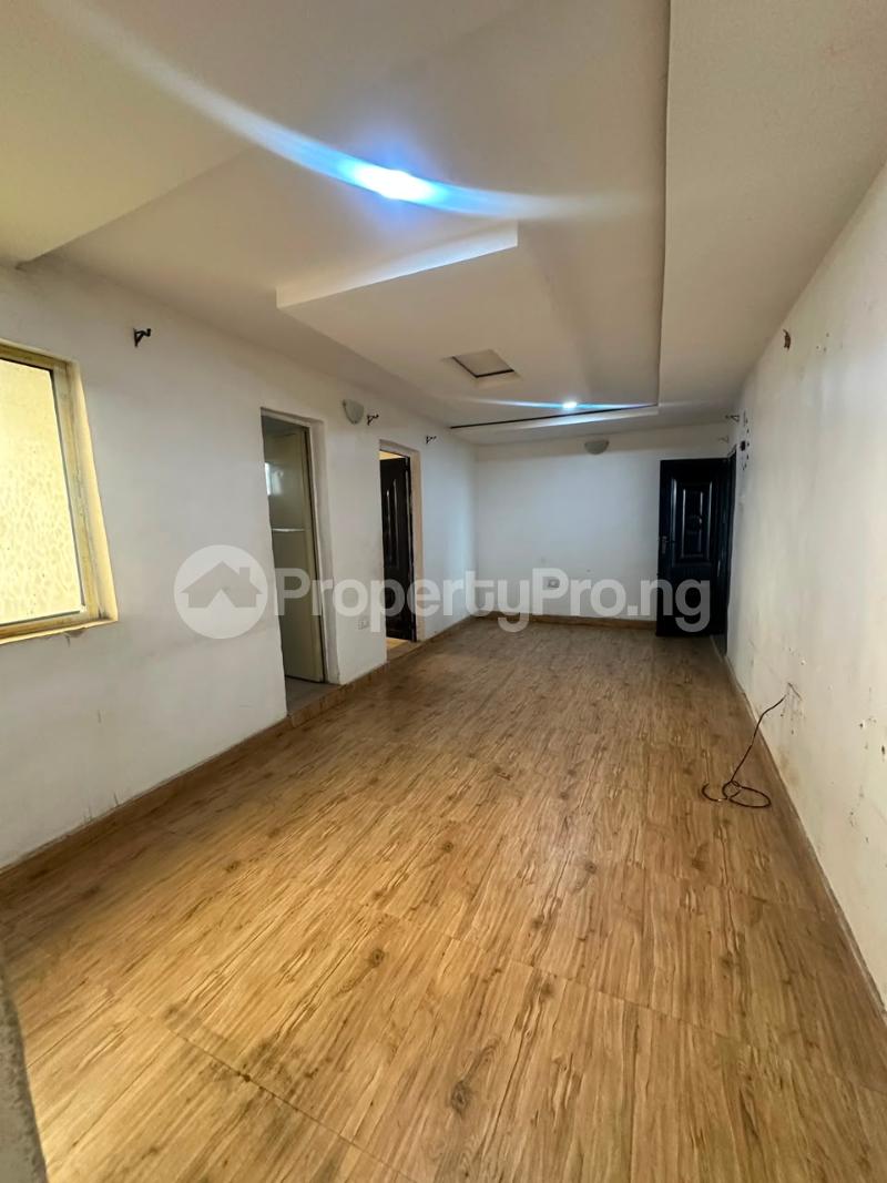 1 bedroom Flat / Apartment for rent Onike Yaba Lagos