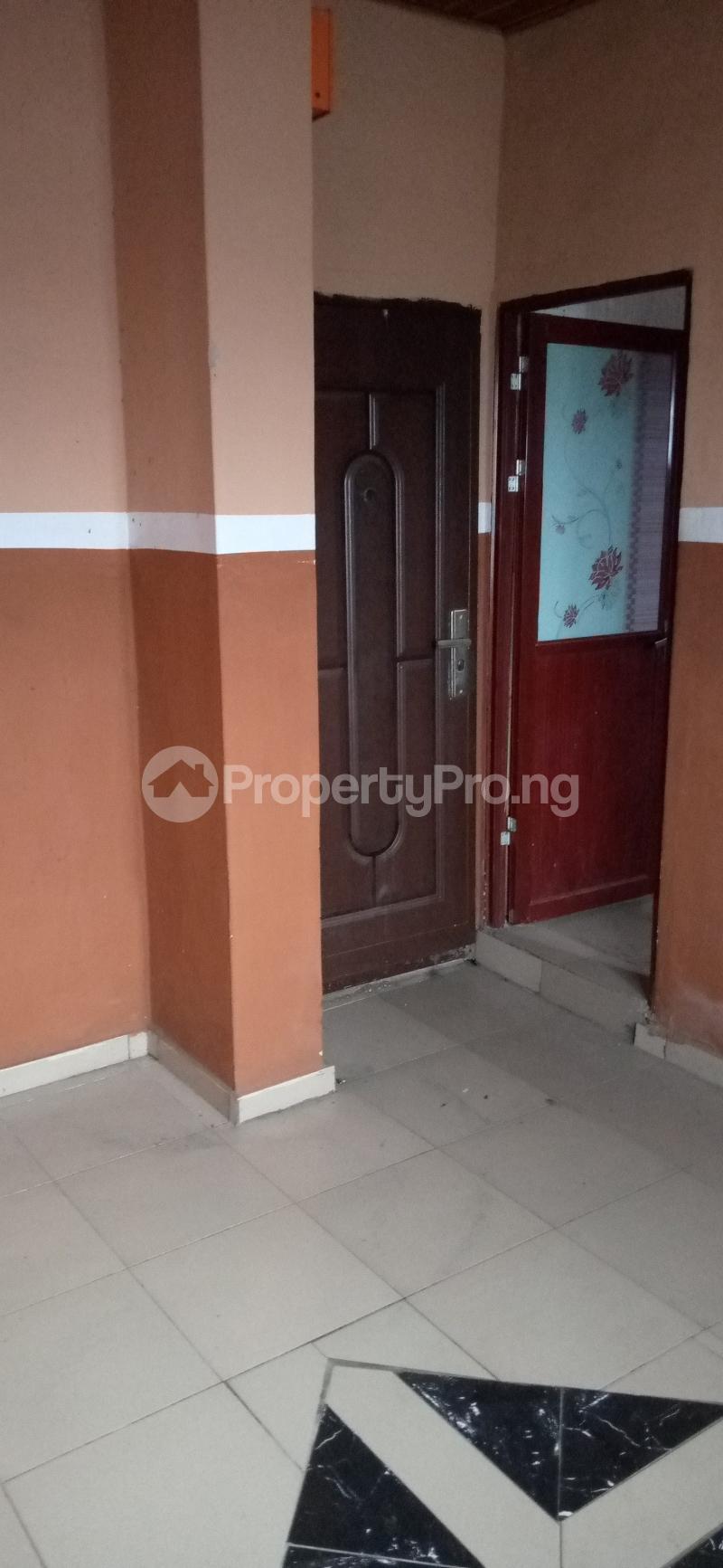 1 bedroom Flat / Apartment for rent Lawanson Surulere Lagos