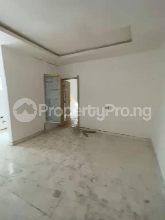 1 bedroom Flat / Apartment for rent Off Pedro Road, Ladilak, Shomolu, Lagos Shomolu Lagos