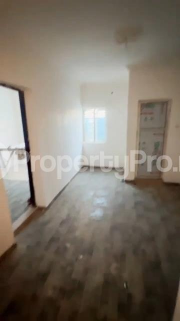 1 bedroom Flat / Apartment for rent Off Shipeolu Road, Shomolu, Lagos Shomolu Lagos