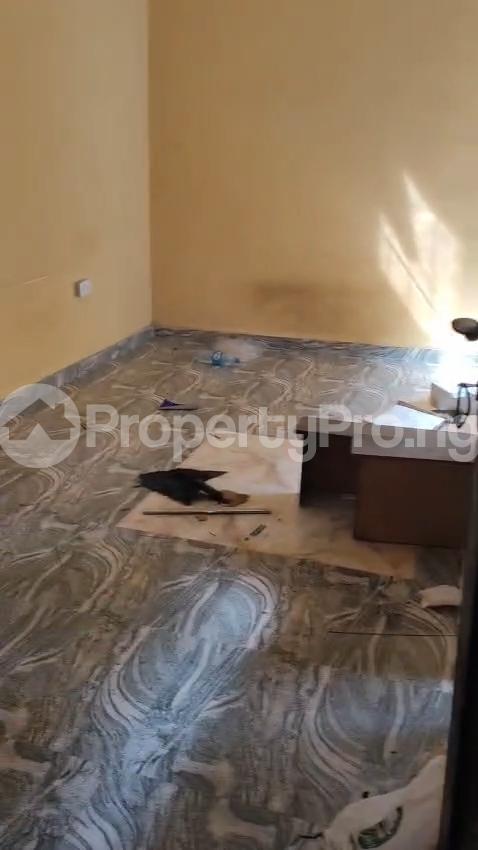 1 bedroom Flat / Apartment for rent Ebute Metta East, Lagos Yaba Lagos