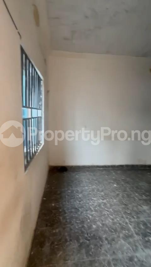 1 bedroom Flat / Apartment for rent Off Pedro Road, Shomolu, Lagos Shomolu Lagos