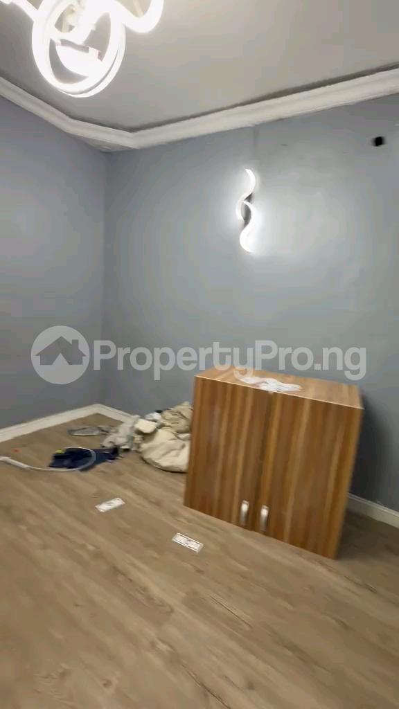 1 bedroom Flat / Apartment for rent Off Bajulaye Road Shomolu Lagos