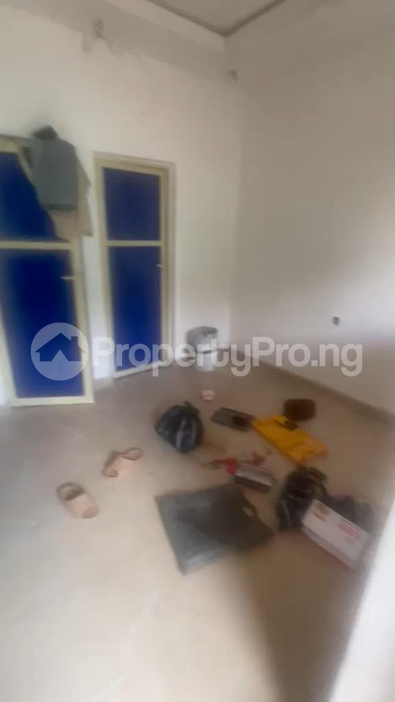 1 bedroom Flat / Apartment for rent Waec Axis, Fadeyi, Yaba, Lagos Yaba Lagos