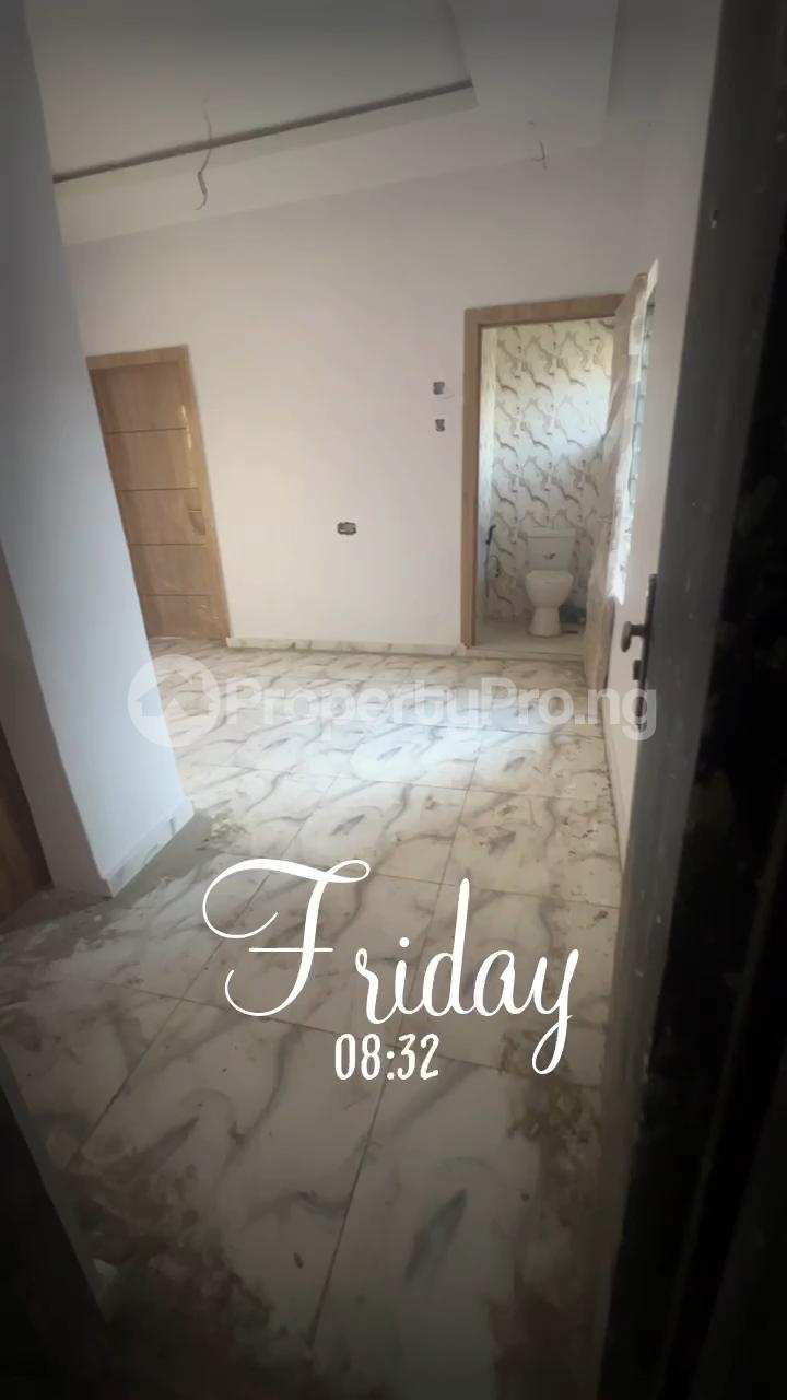 1 bedroom Flat / Apartment for rent New Makoko Yaba Lagos