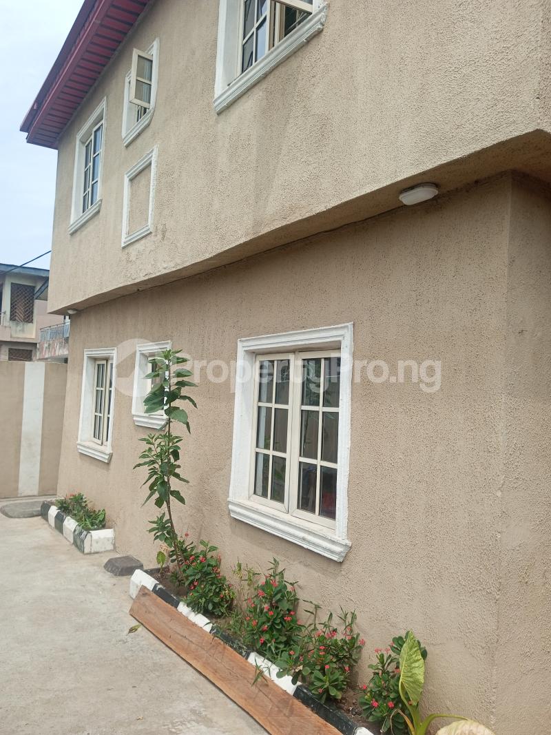 1 bedroom Flat / Apartment for rent Off Oriola Street, Alapere Kosofe/Ikosi Lagos