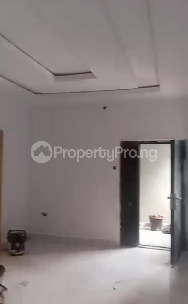 2 bedroom House for rent Soluyi Gbagada Lagos