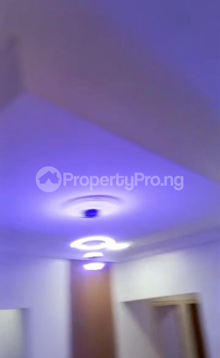 3 bedroom House for rent Off Finbarrs Road Akoka Yaba Lagos